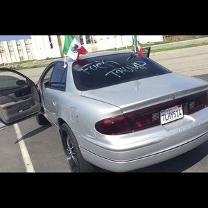 Meet your Posher, Luis